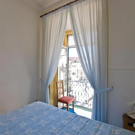 Residencial Geres Pensión 2*
