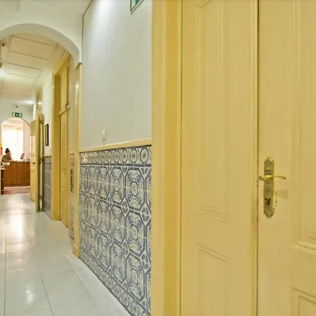 Pensión Residencial Geres 2*